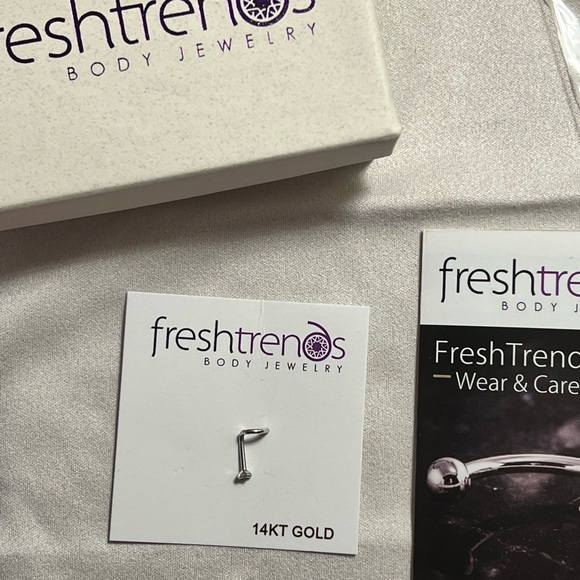 Custom Diamond Nose Ring 14k White Gold - Picture 2 of 13